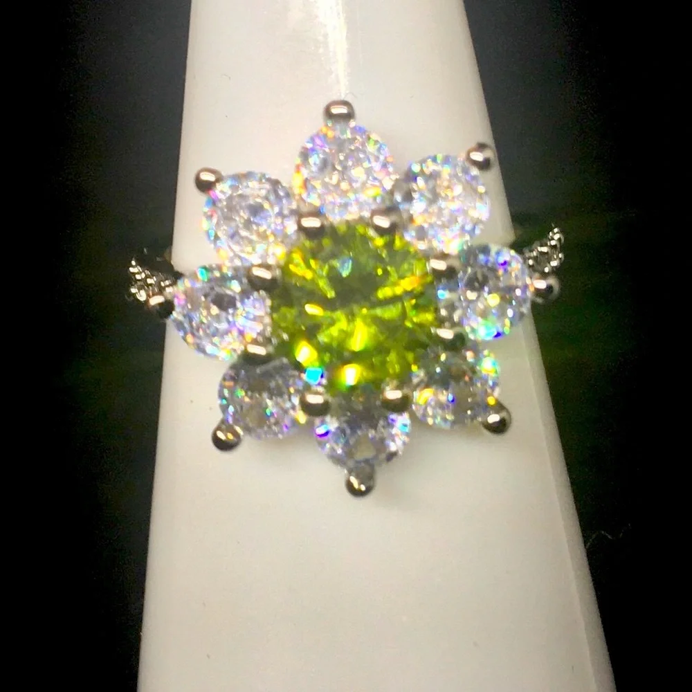Naturals Peridot & Sapphire Floral Sterling Silver Ring